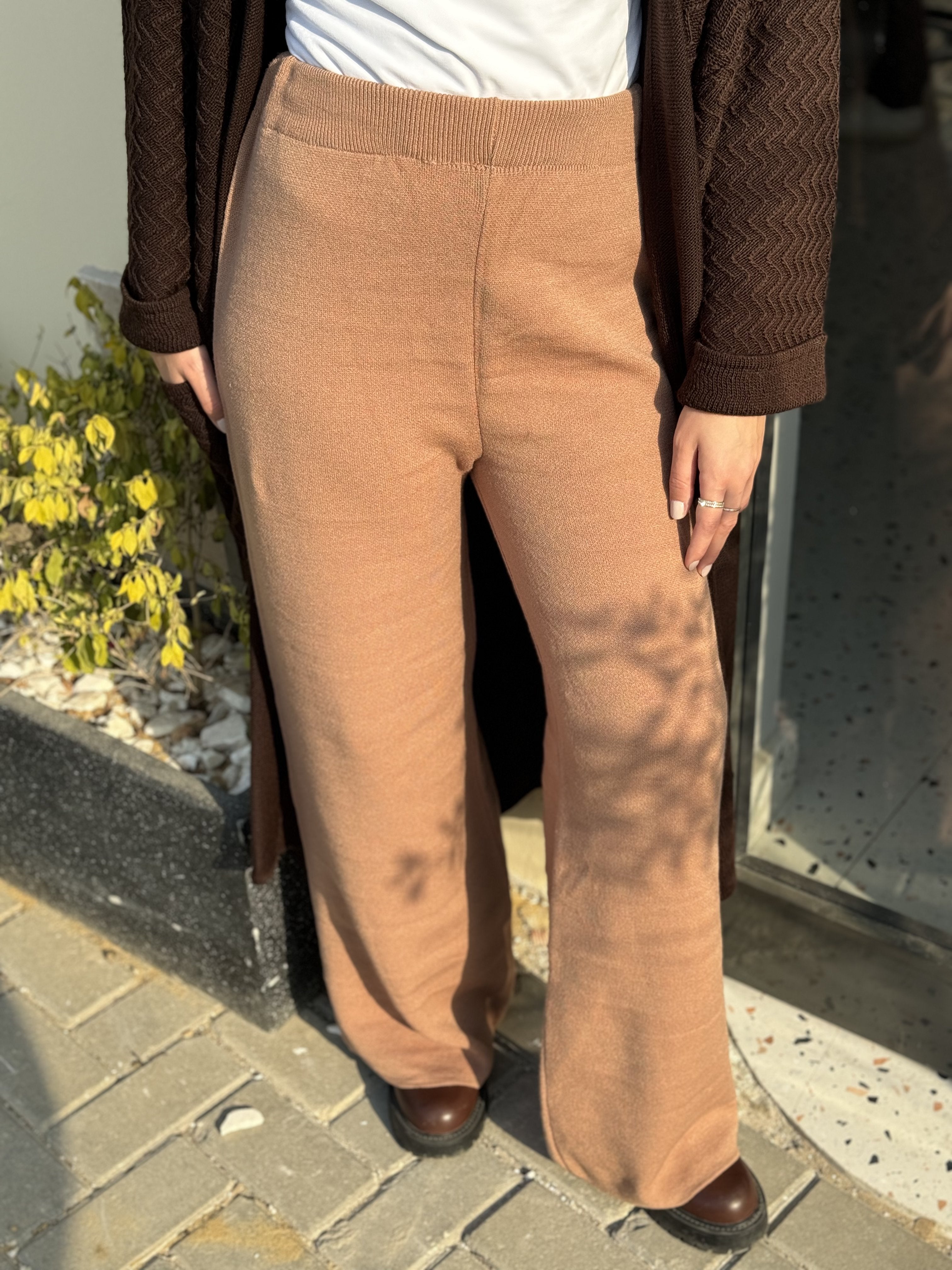 Easy Flow Pants-  Warm Beige